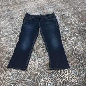 Silver capri’s ‘suki’